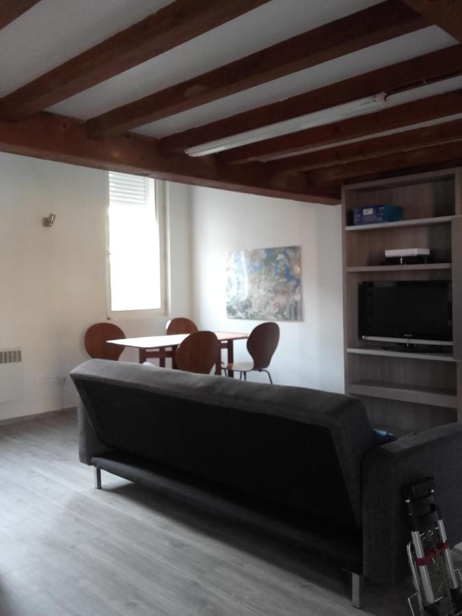 Apartment Boulevard Boues *