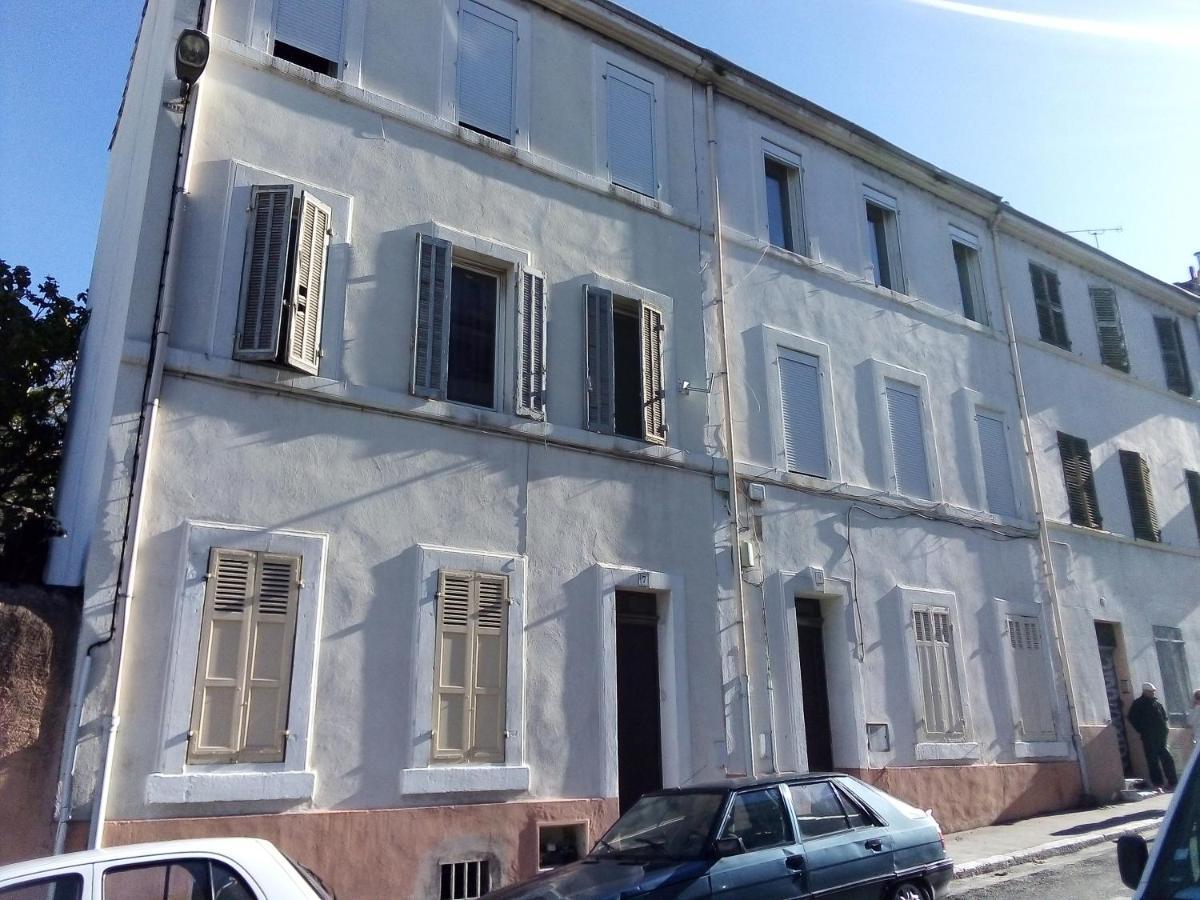 Boulevard Boues Apartment